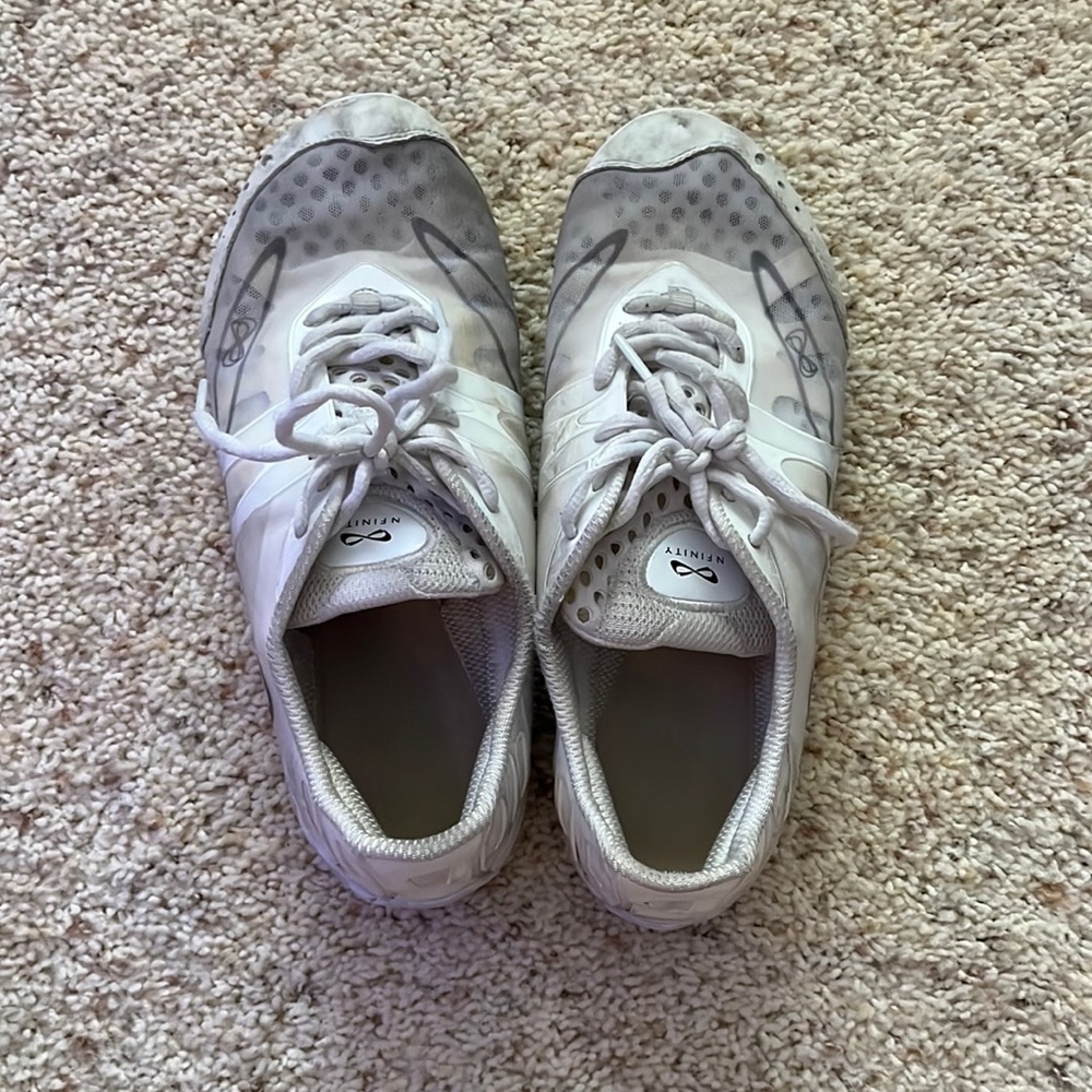 nfinity vengeance cheer shoes